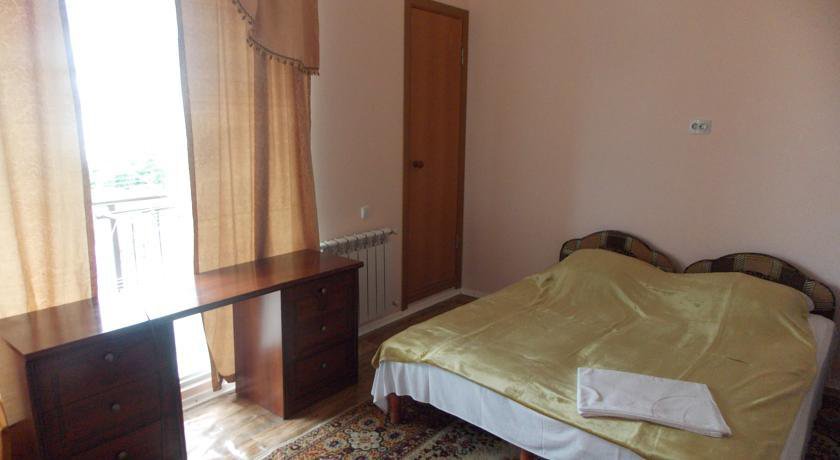 Гостиница Oasis Guest House Вардане