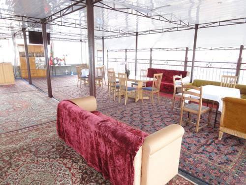 Гостиница Oasis Guest House Вардане-15