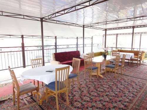 Гостиница Oasis Guest House Вардане-16