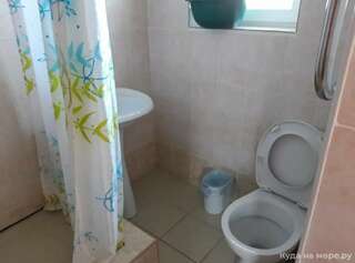 Гостиница Оазис Вардане Улучшенный четырехместный номер-5