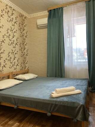 Гостиница Оазис Вардане Двухместный номер с 1 кроватью или 2 отдельными кроватями и балконом-2