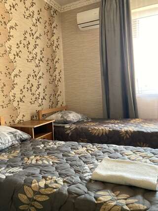 Гостиница Оазис Вардане Двухместный номер с 1 кроватью или 2 отдельными кроватями и балконом-8